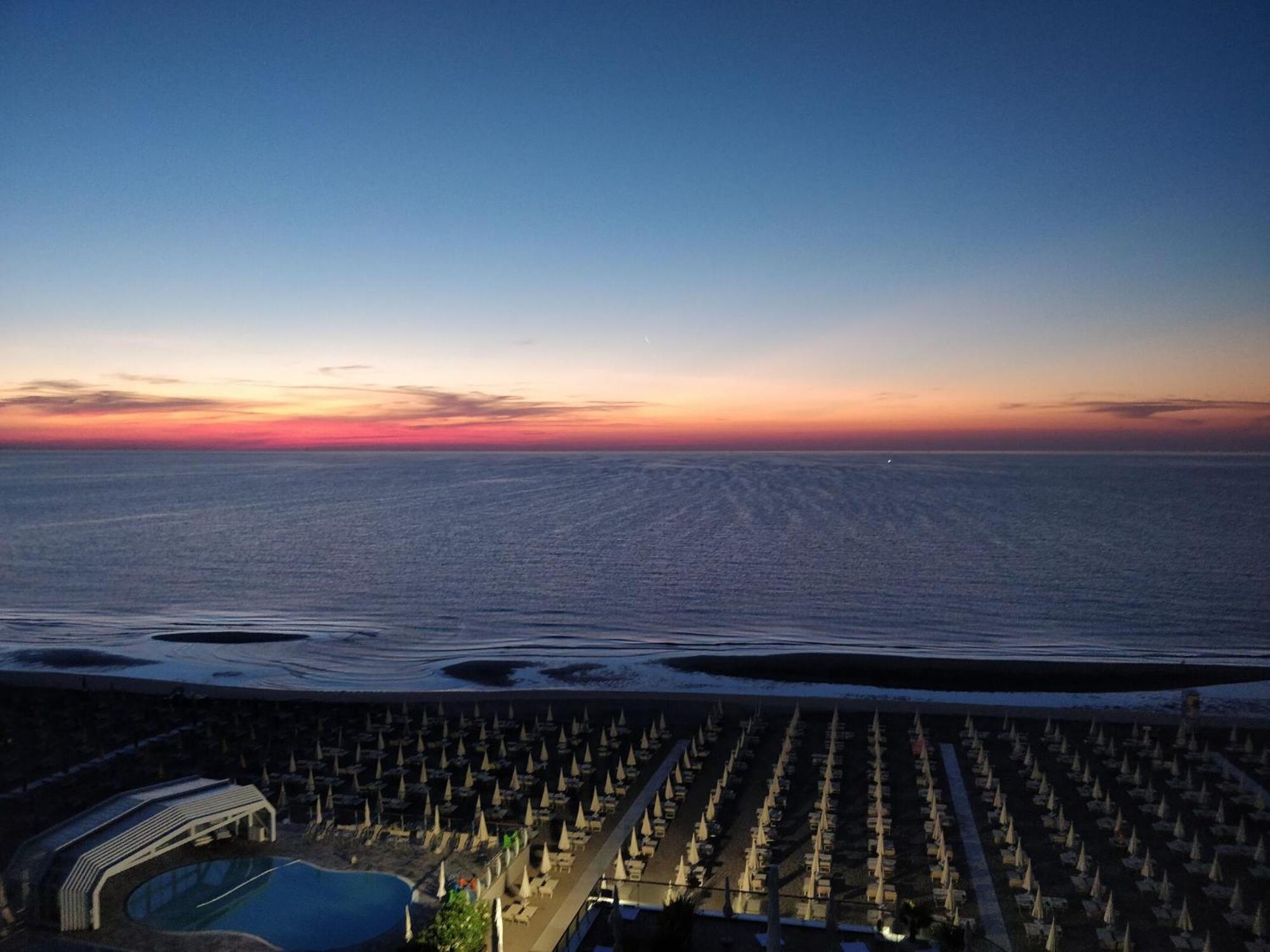 Hotel Benini Milano Marittima Esterno foto