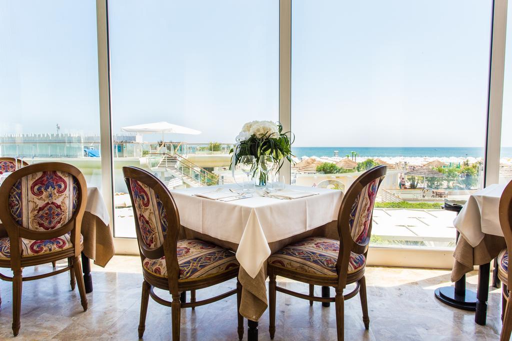 Hotel Benini Milano Marittima Esterno foto