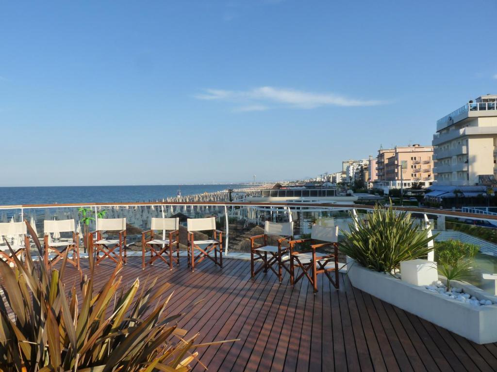 Hotel Benini Milano Marittima Esterno foto