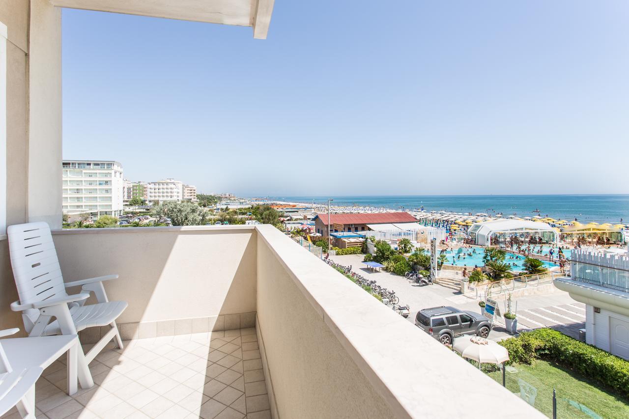 Hotel Benini Milano Marittima Esterno foto