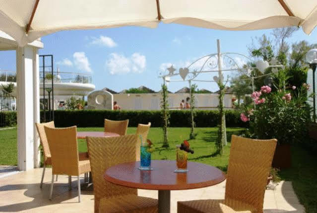 Hotel Benini Milano Marittima Esterno foto