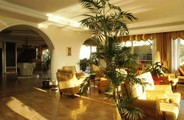 Hotel Benini Milano Marittima Esterno foto